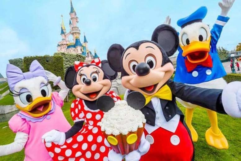 Best deal - Save 27% off on Disneyland Paris Holiday - Hotel, Park Ticket & Return Flights at LivingSocial UK 1 Best deal - Save 27% off on Disneyland Paris Holiday - Hotel, Park Ticket & Return Flights at LivingSocial UK