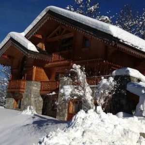 Easter Ski Getaways From £272/week at Summer France