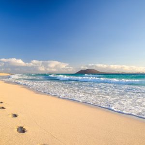Enjoy All-inclusive beach holidays in Lanzarote From £283pp at lastminute.com
